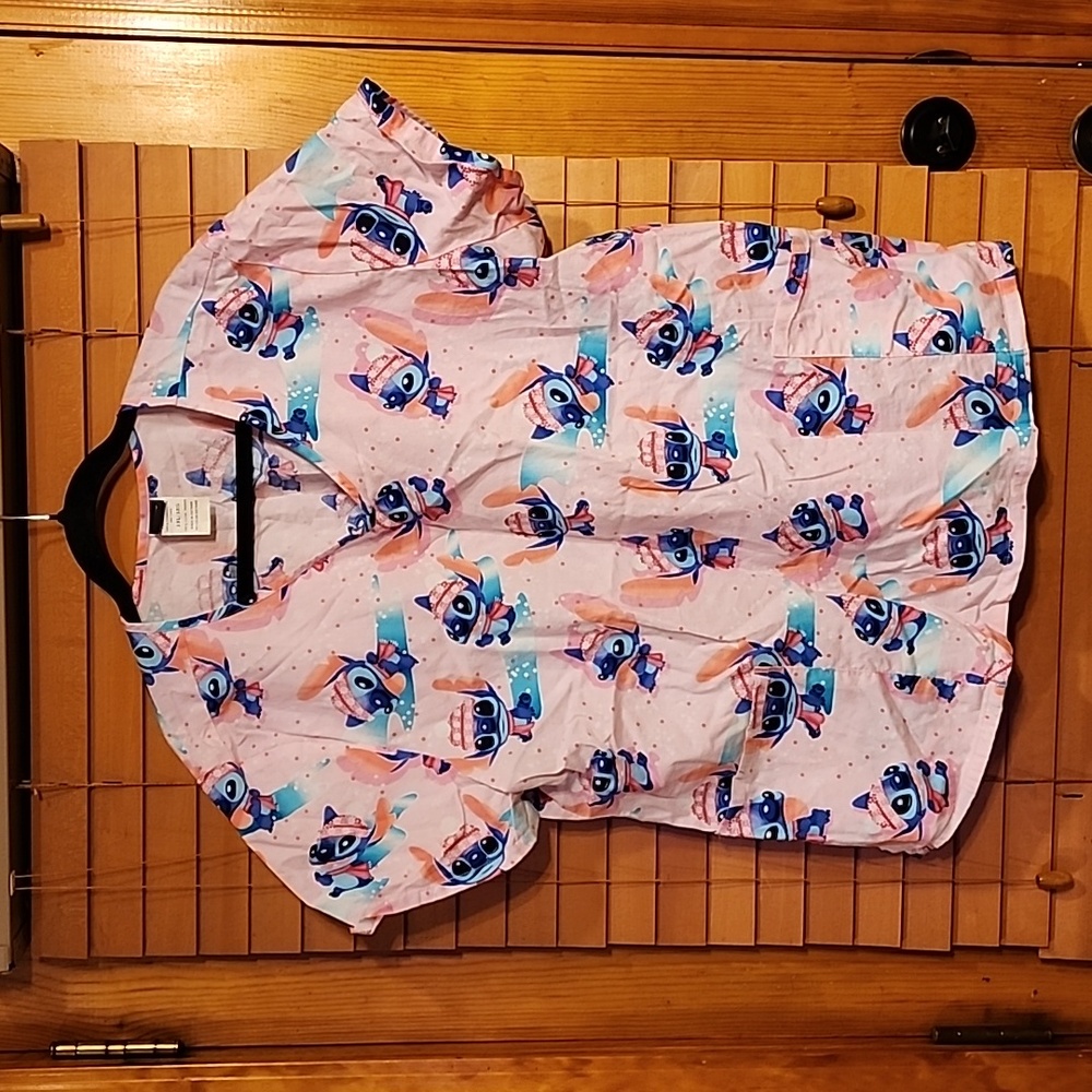 3X scrub top.